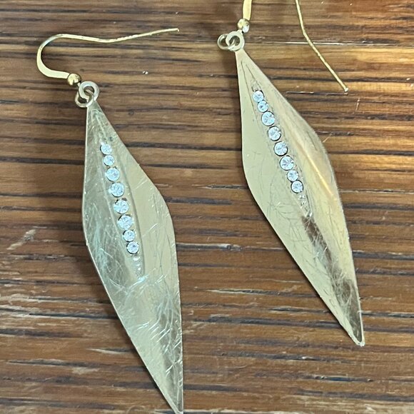 Lightweight Midcentury-look Polished Metal Earrings - Picture 2 of 3